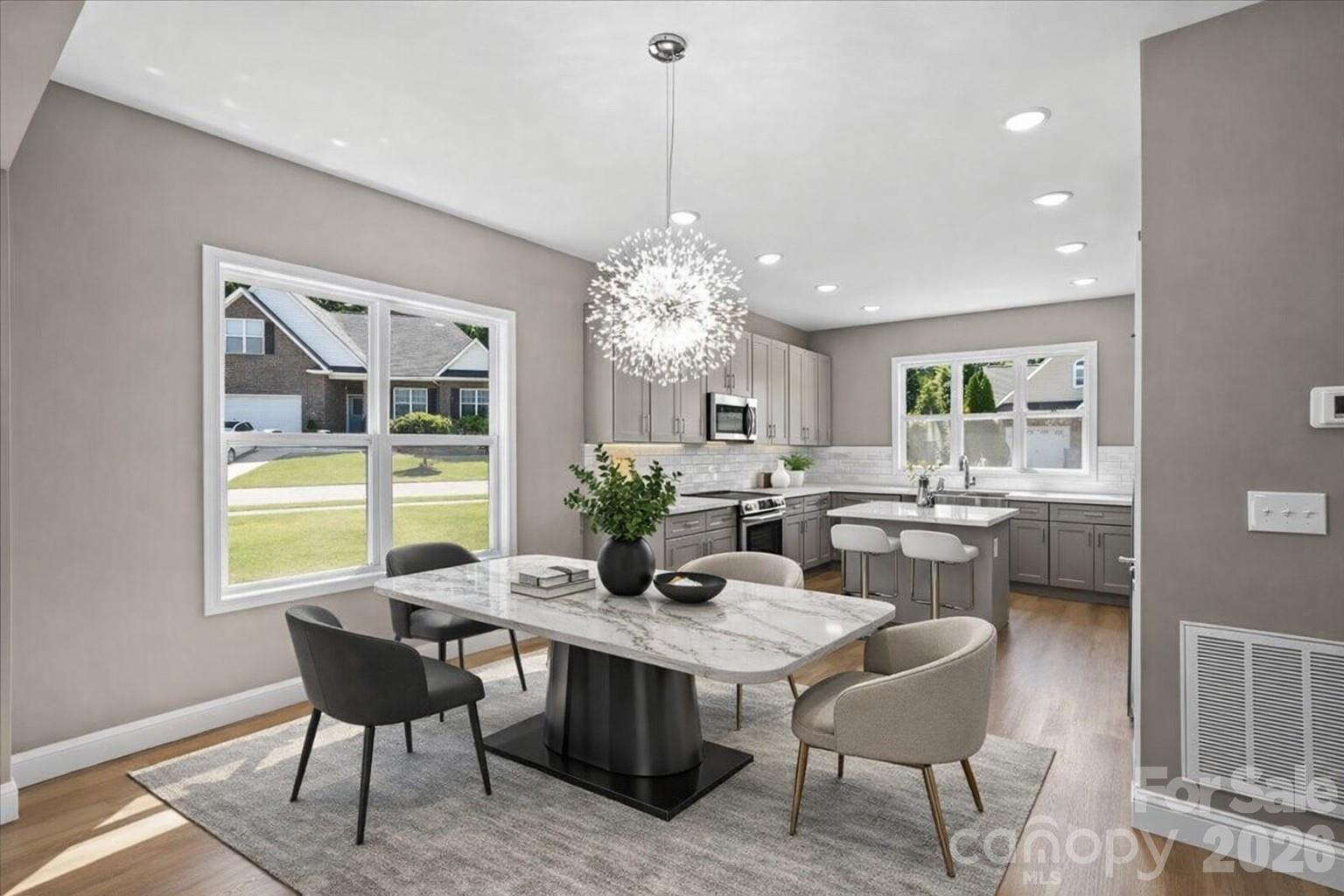 1033 12th Avenue Drive NW