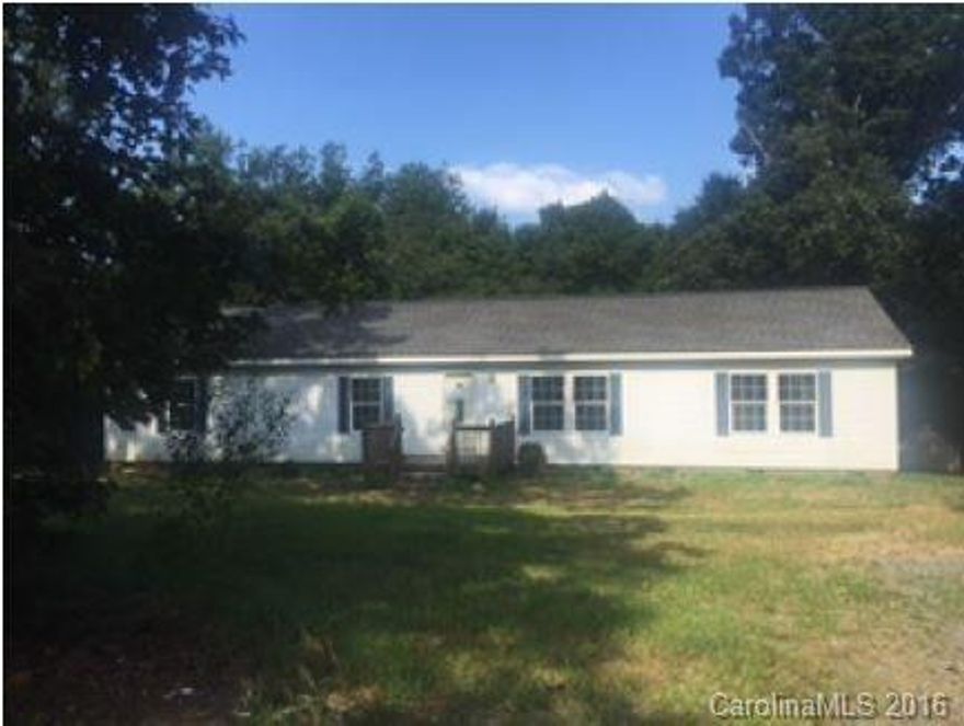 Here is your opportunity to own and upgrade this  There are two full bathrooms and spacious kitchen, deck and more. Restaurants, shops and schools are close by. Submit your best offer today.