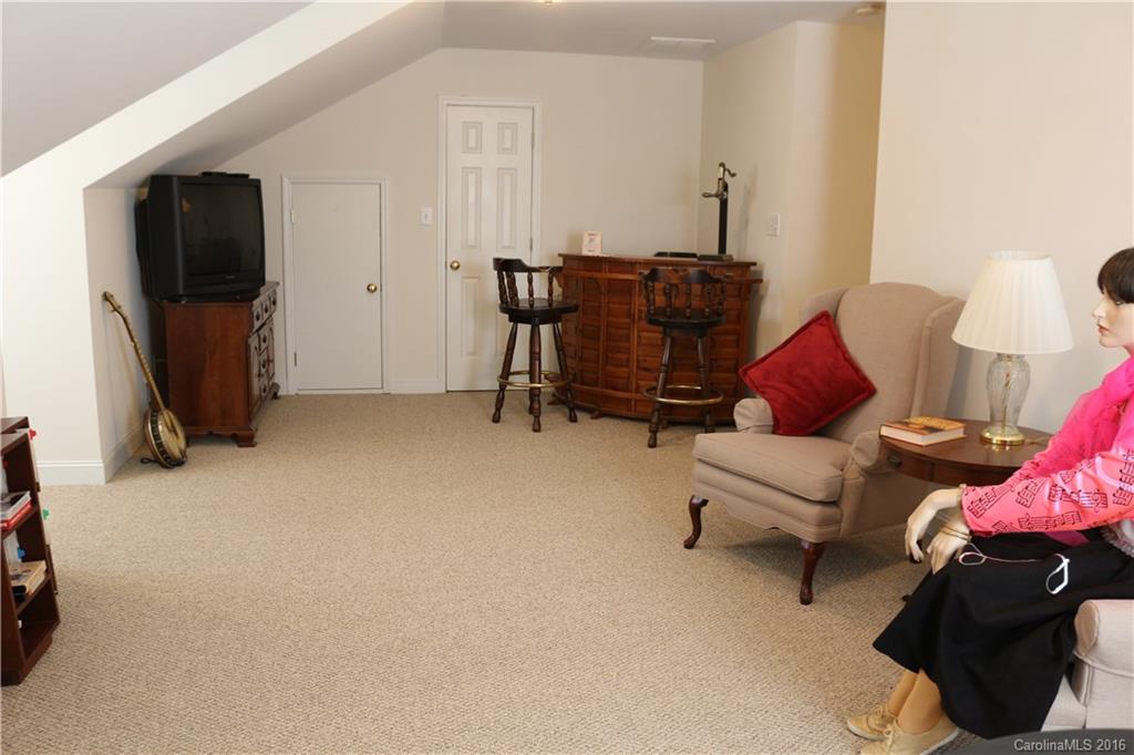 Yates Meadow - Residential