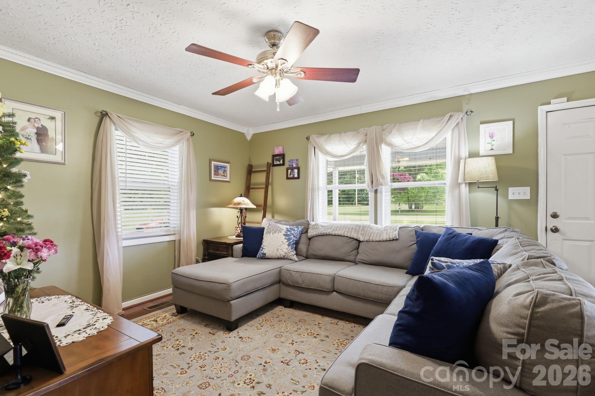 189 Chestnut Grove Road