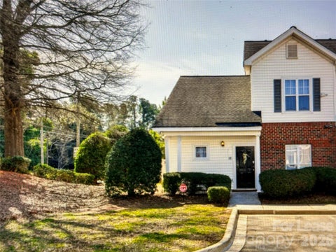 Photo of 6420 Mallard View Lane, Charlotte, NC 28269 (MLS # 4402044)