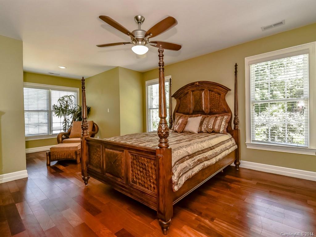 Mallard Pointe - Residential