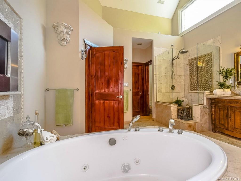 Mallard Pointe - Residential