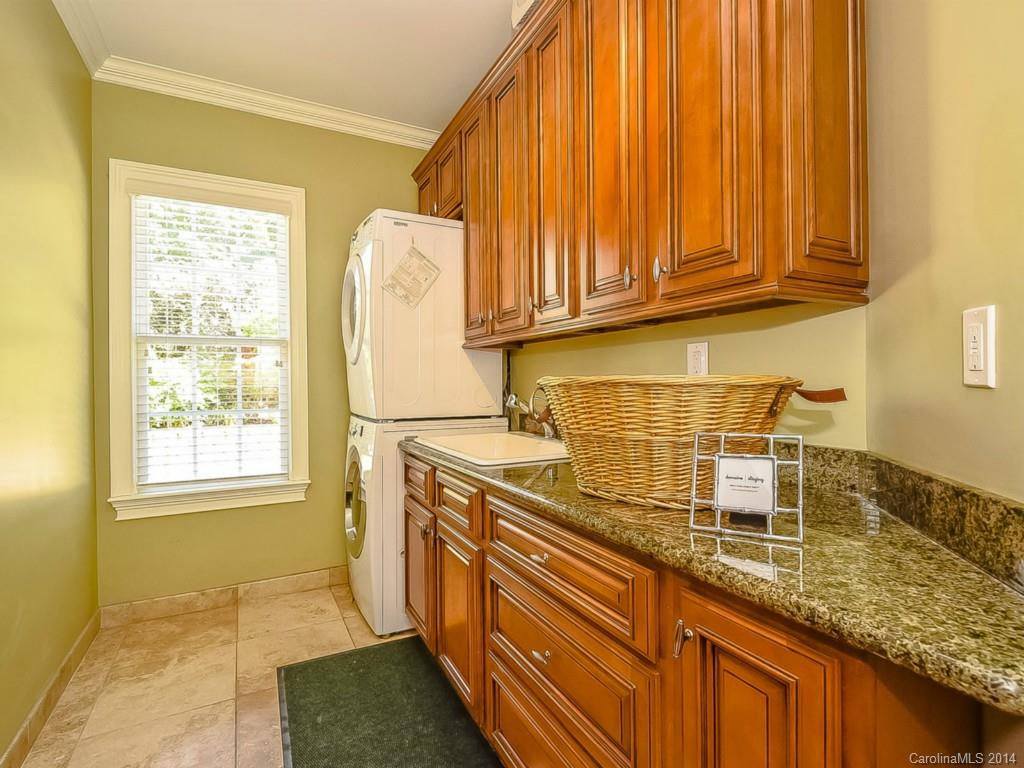 Mallard Pointe - Residential