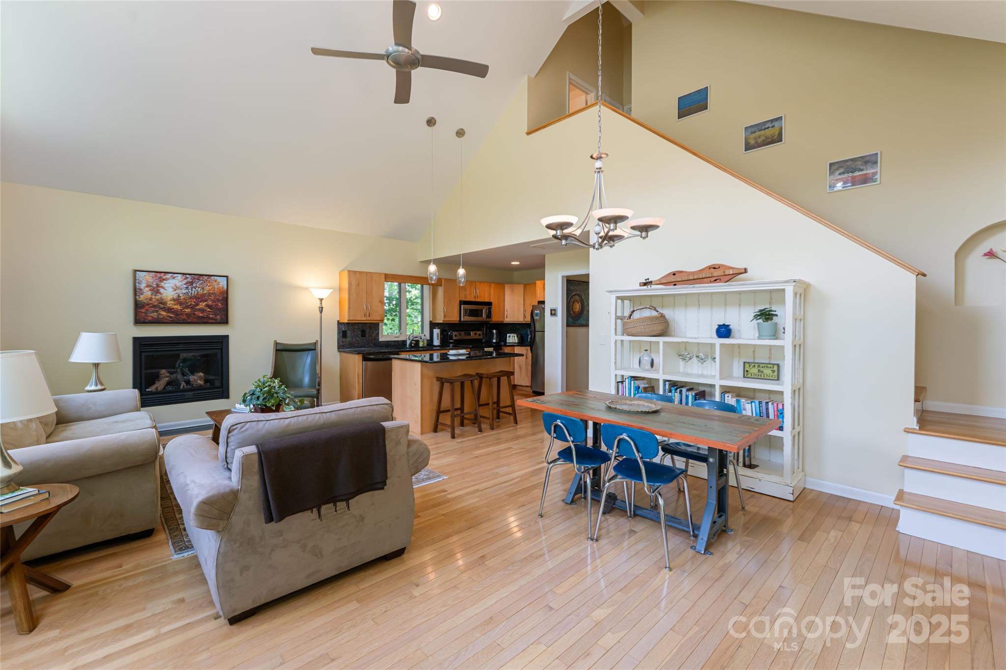 70 Crabapple Lane