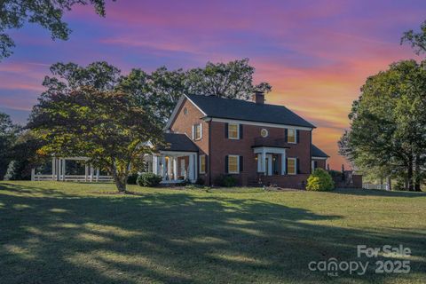Photo of 1783 Reepsville Road, Lincolnton, NC 28092 (MLS # 4313102)