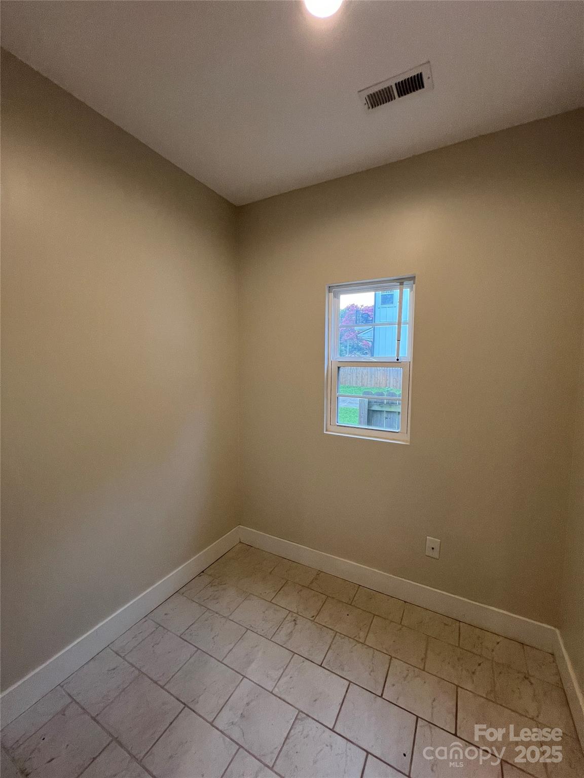 1106 N Alexander Street