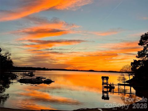 17811 Half Moon Lane E Cornelius NC 28031