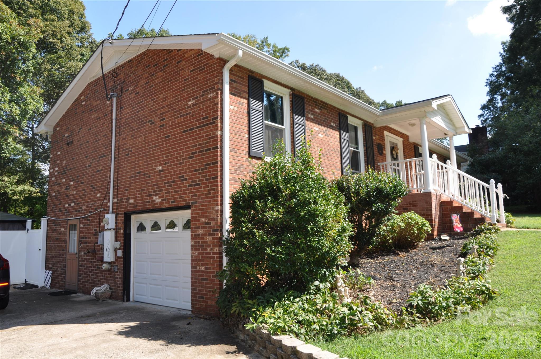6045 Woodcove Drive