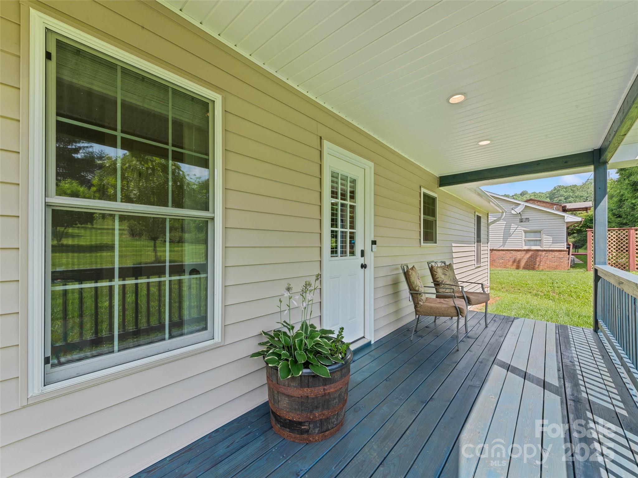 101 Meadowbrook Drive