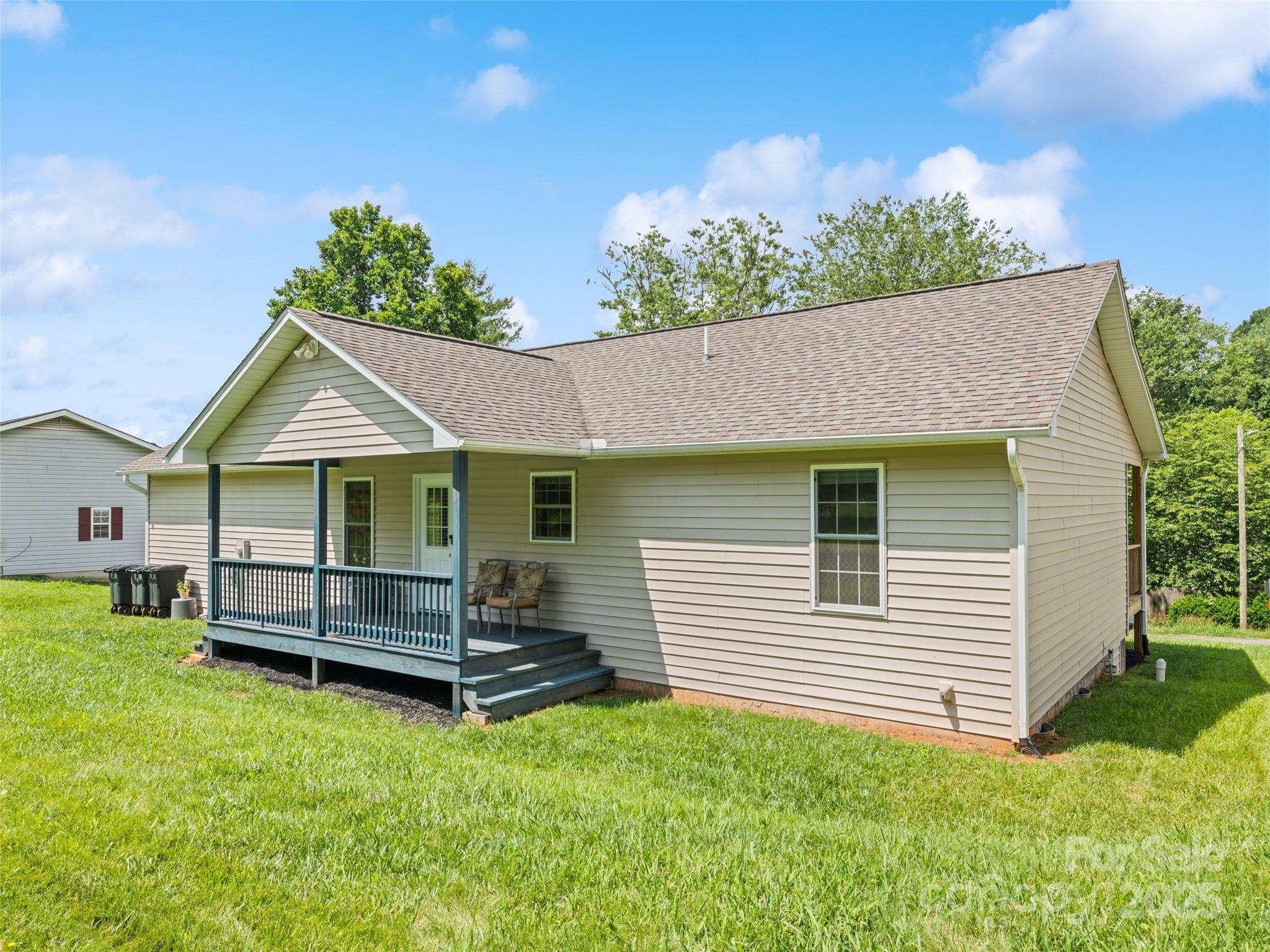 101 Meadowbrook Drive