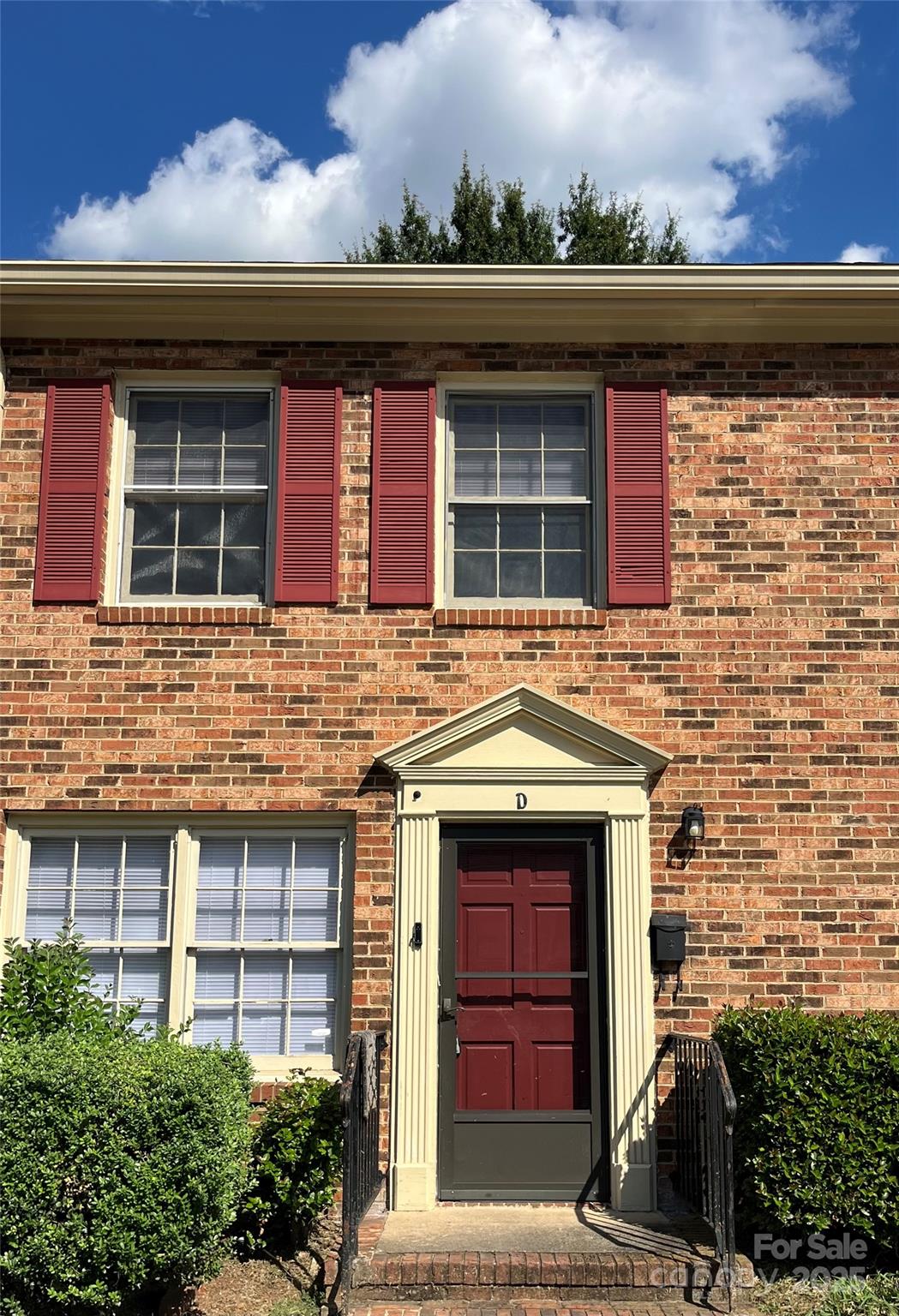 Carriage House - Residential
