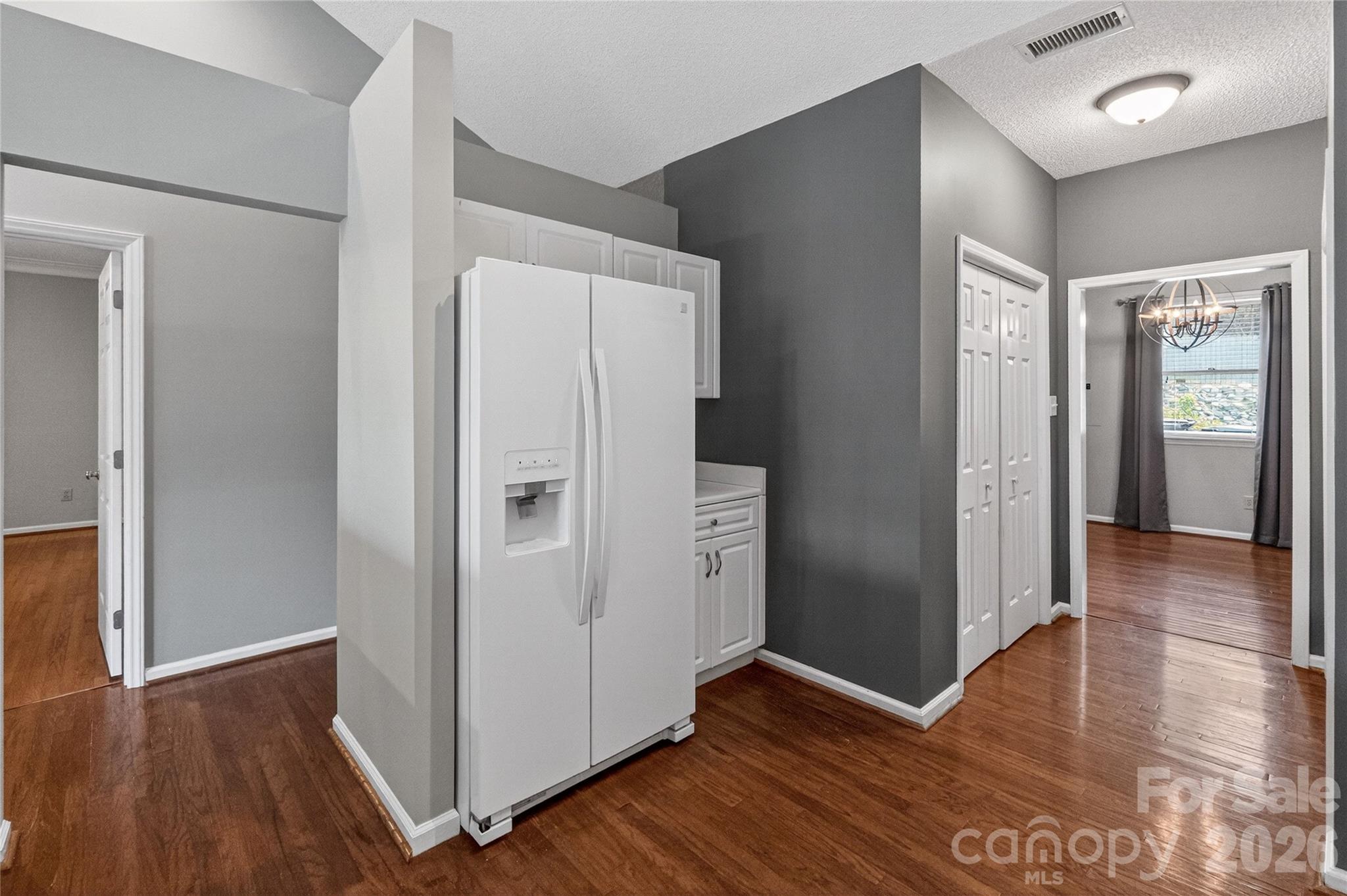 Twin Oaks - Residential