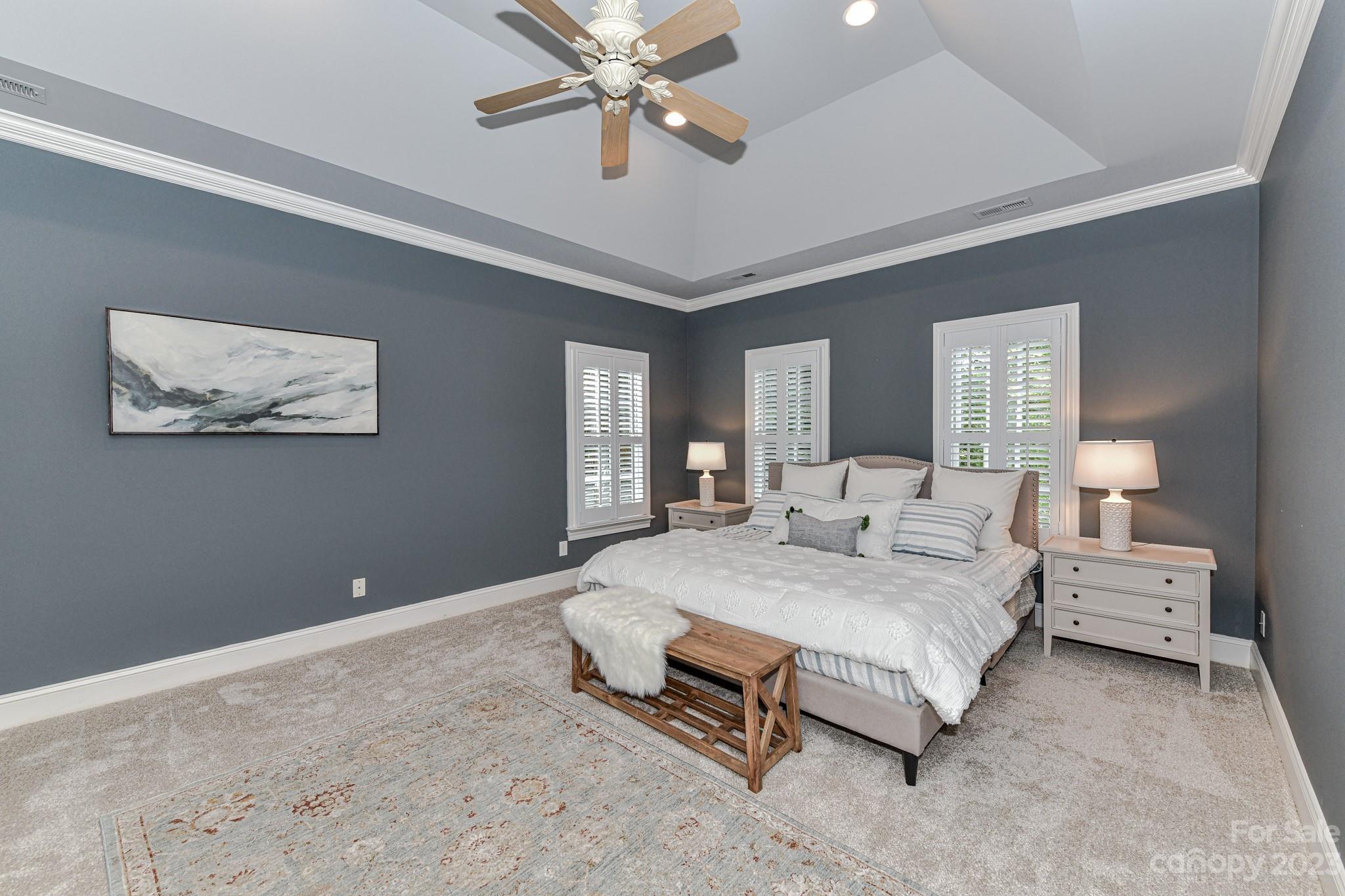 The Peninsula - Residential