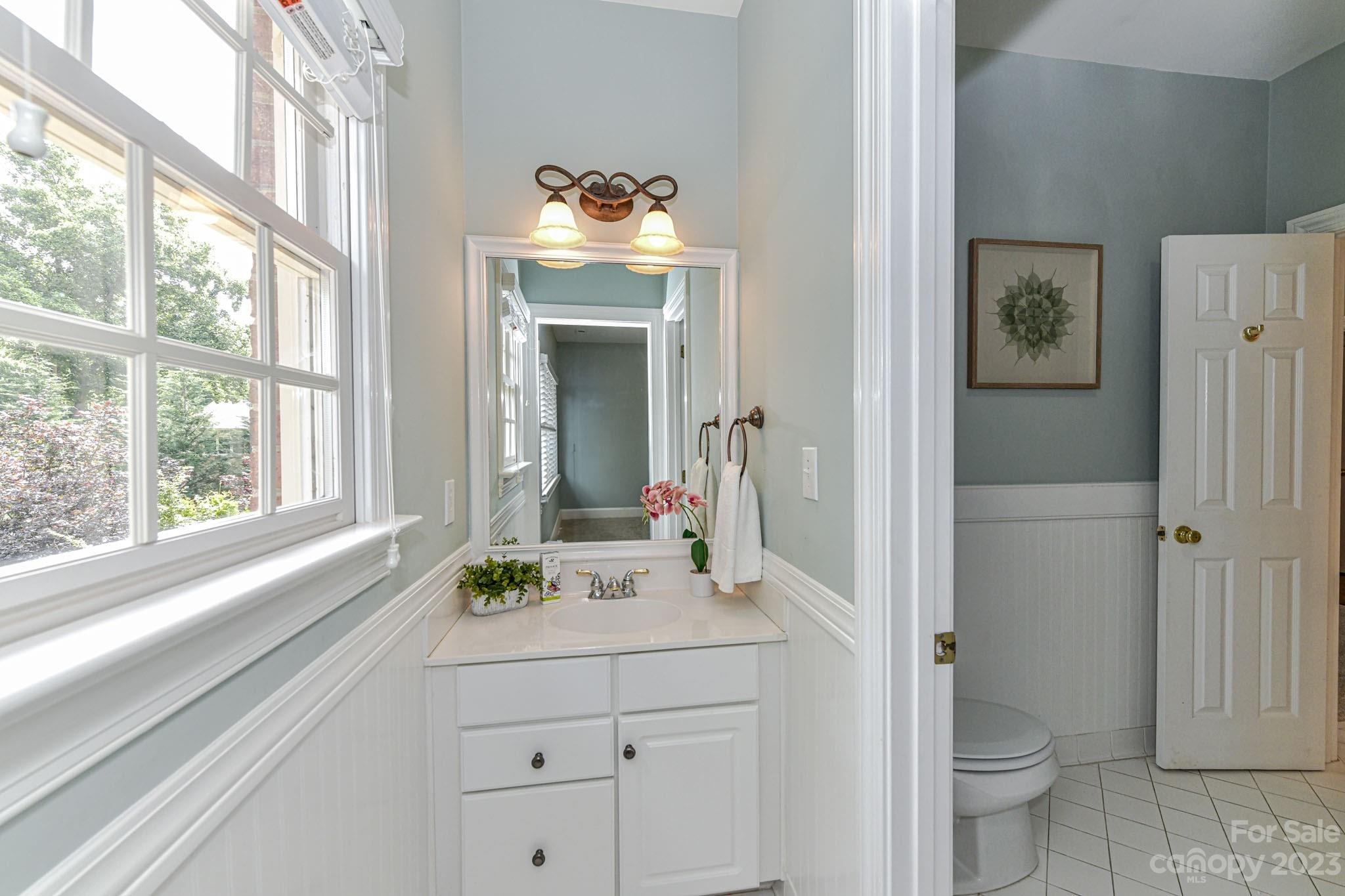 The Peninsula - Residential