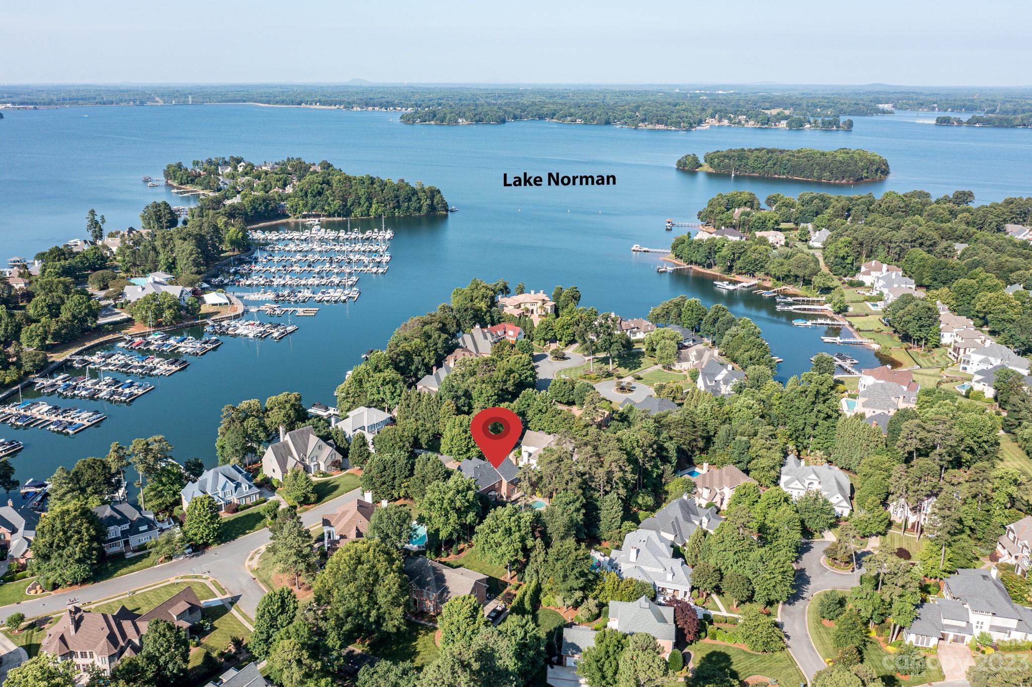 The Peninsula - Residential