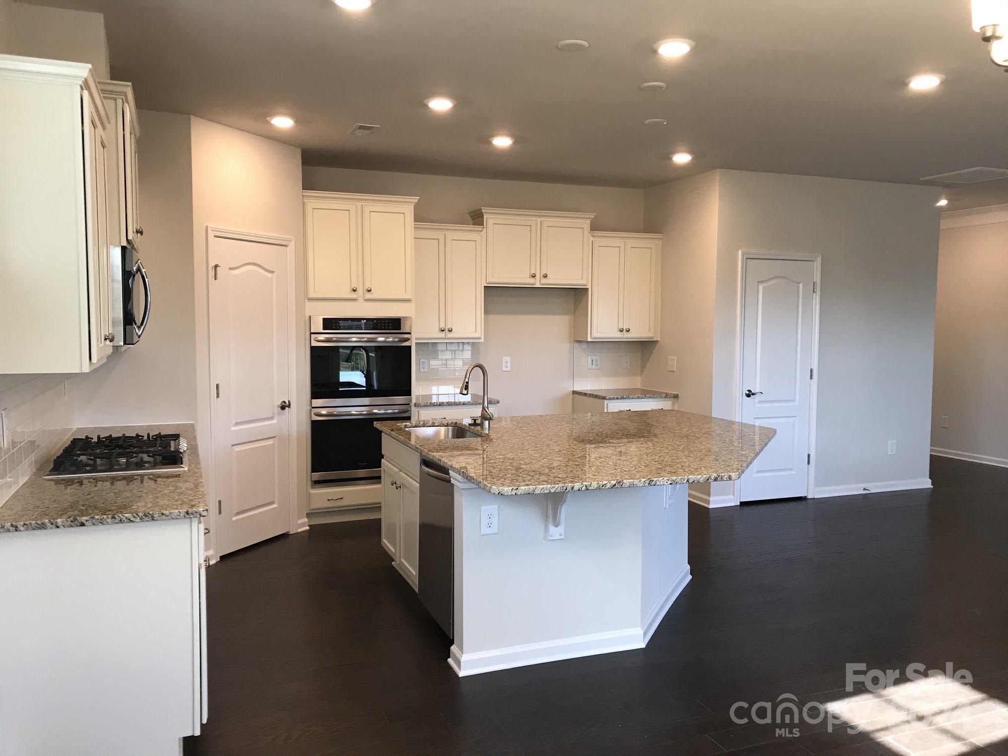 Tree Tops - Residential