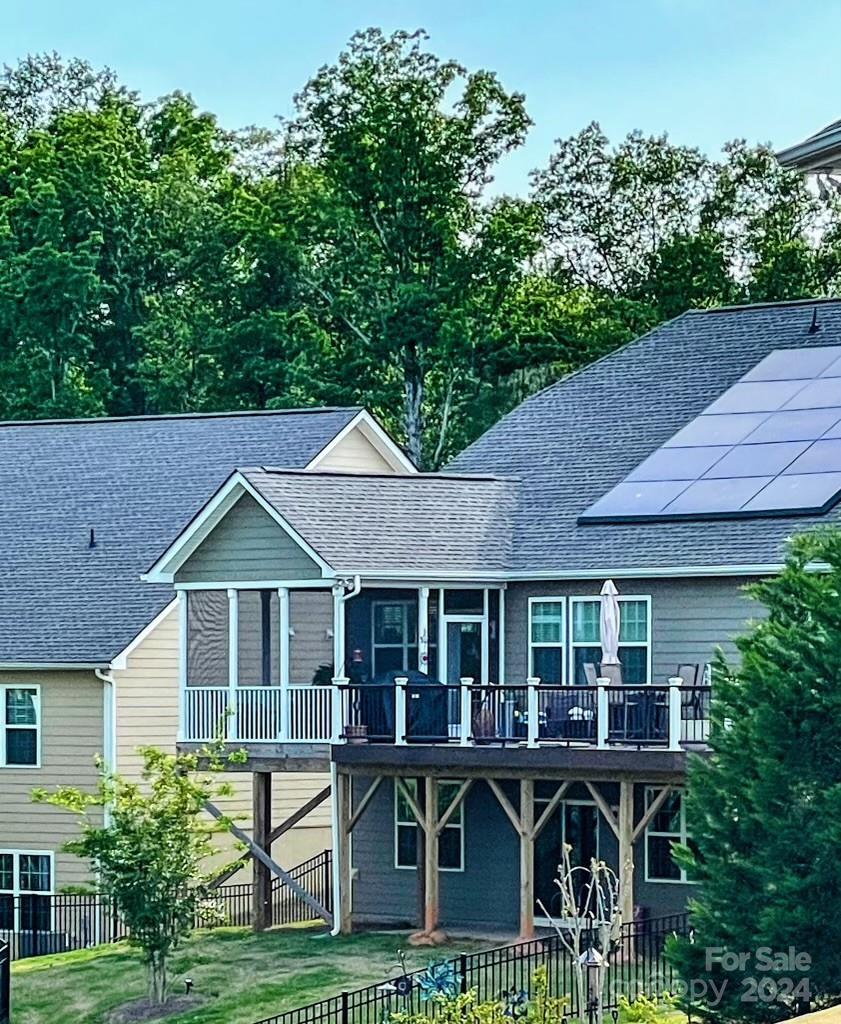 Tree Tops - Residential