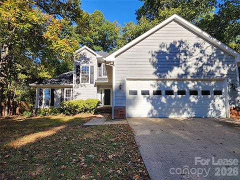 Photo of 5516 River Falls Drive, Charlotte, NC 28215 (MLS # 4438972)