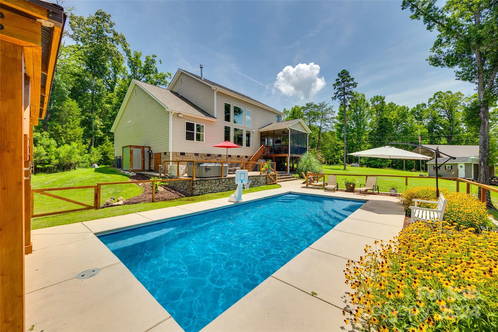 Beaver Dam Estates - Residential