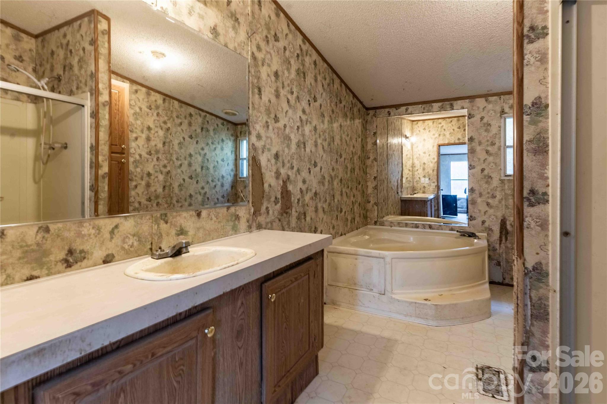 Rocky Ridge - Residential