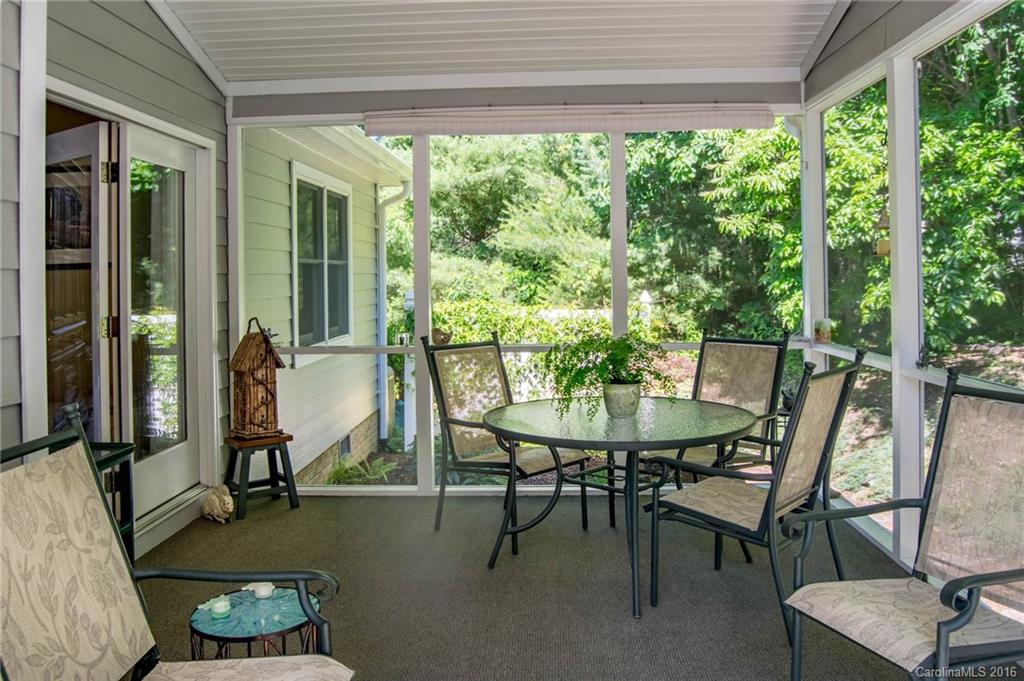 Hawthorn Hills - Residential