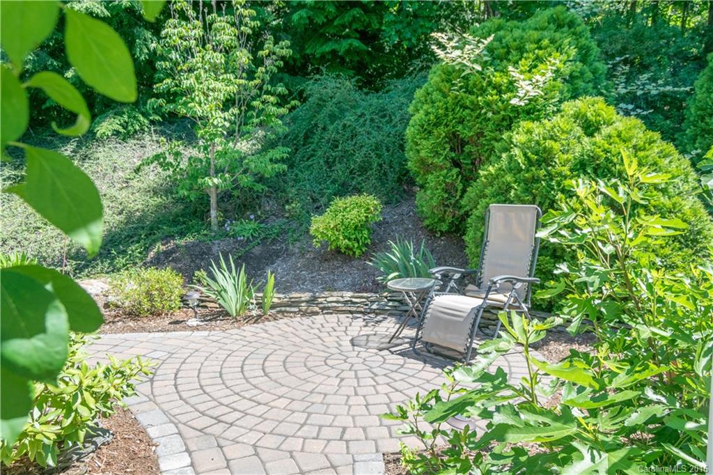 Hawthorn Hills - Residential