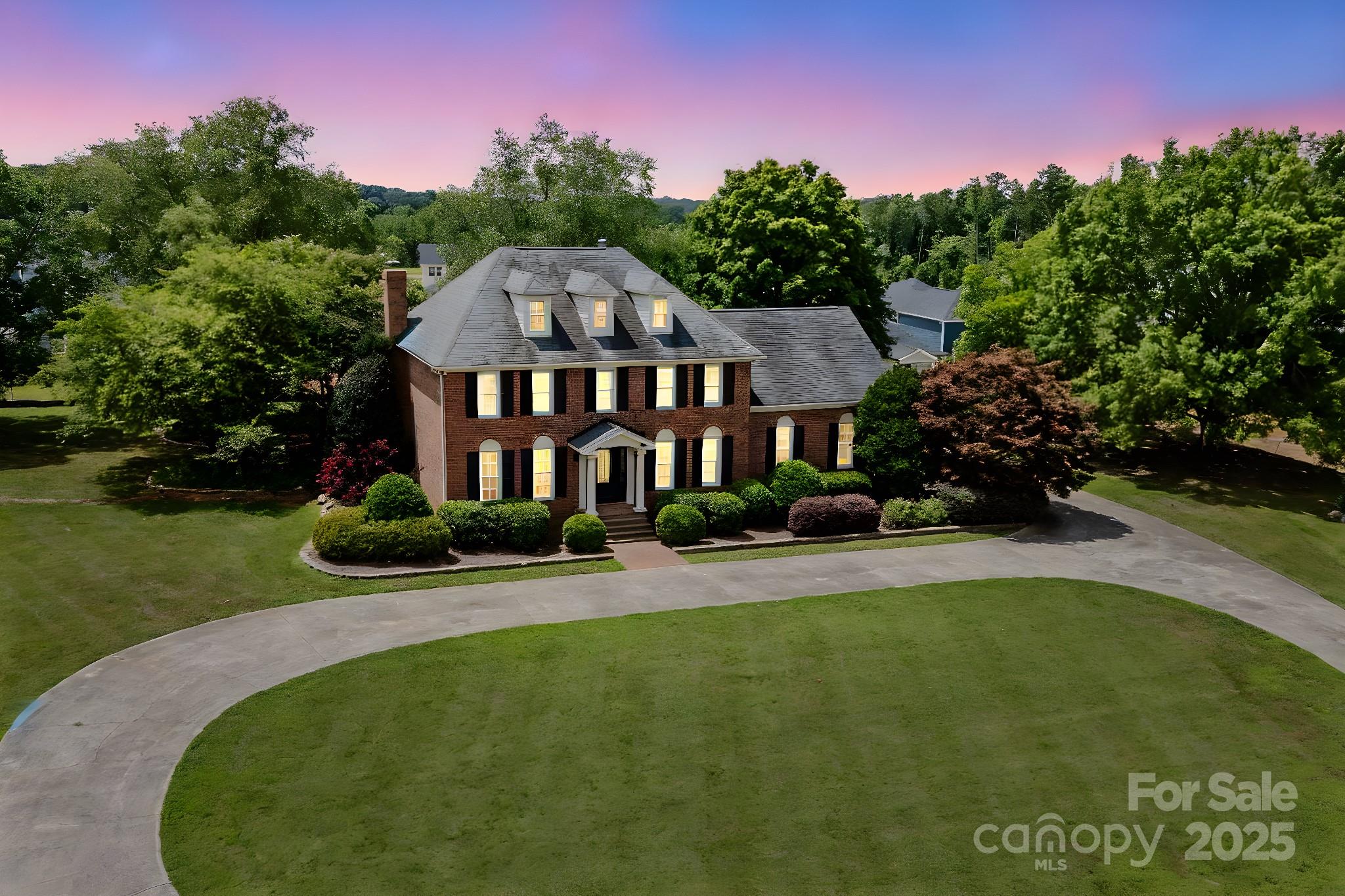 Monroe, North Carolina 28110, United States, 4 Bedrooms Bedrooms, ,4 BathroomsBathrooms,Residential,Active,174130