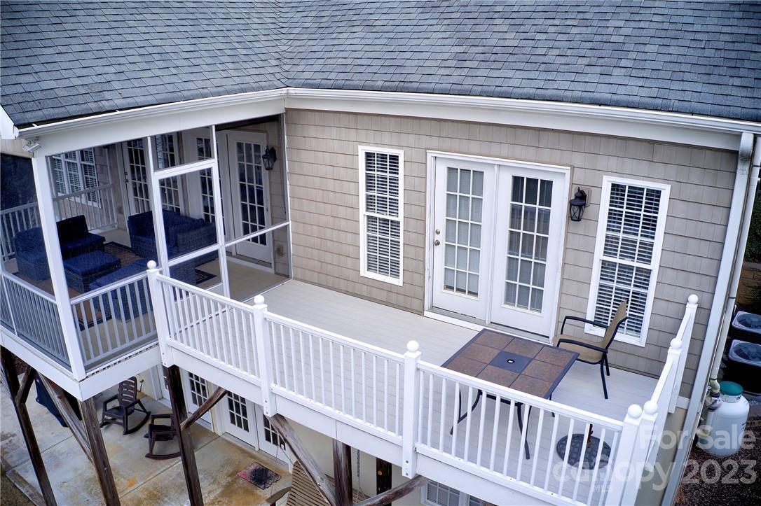 Stutts Circle - Residential