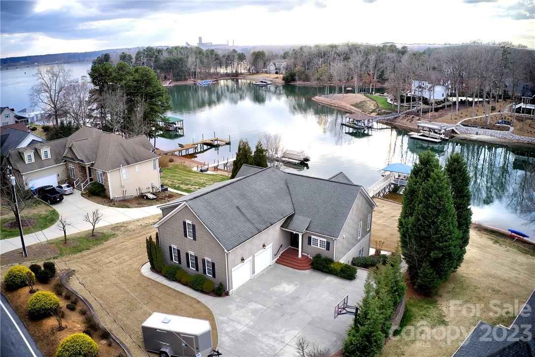 Stutts Circle - Residential