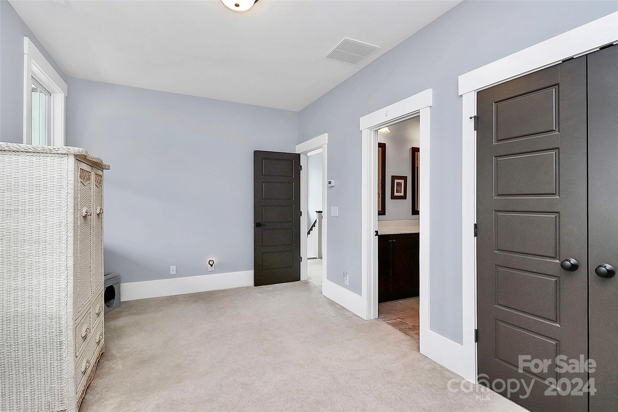 Riverwalk - Residential