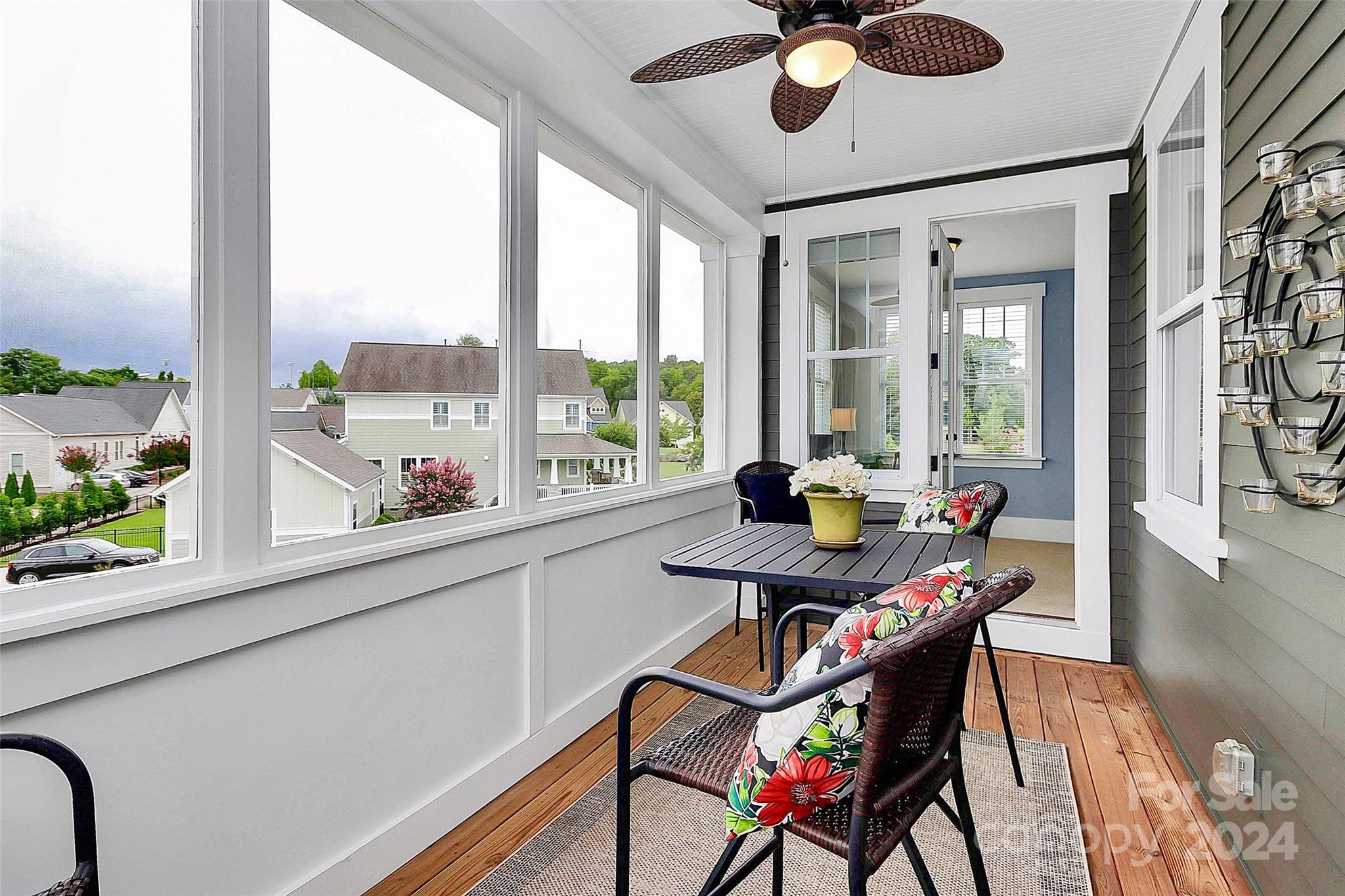 Riverwalk - Residential