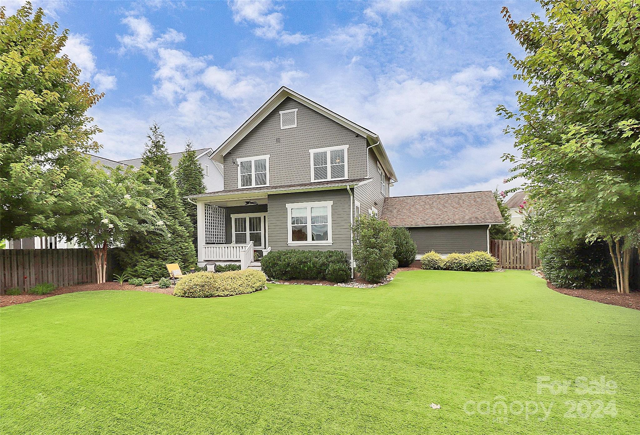 Riverwalk - Residential