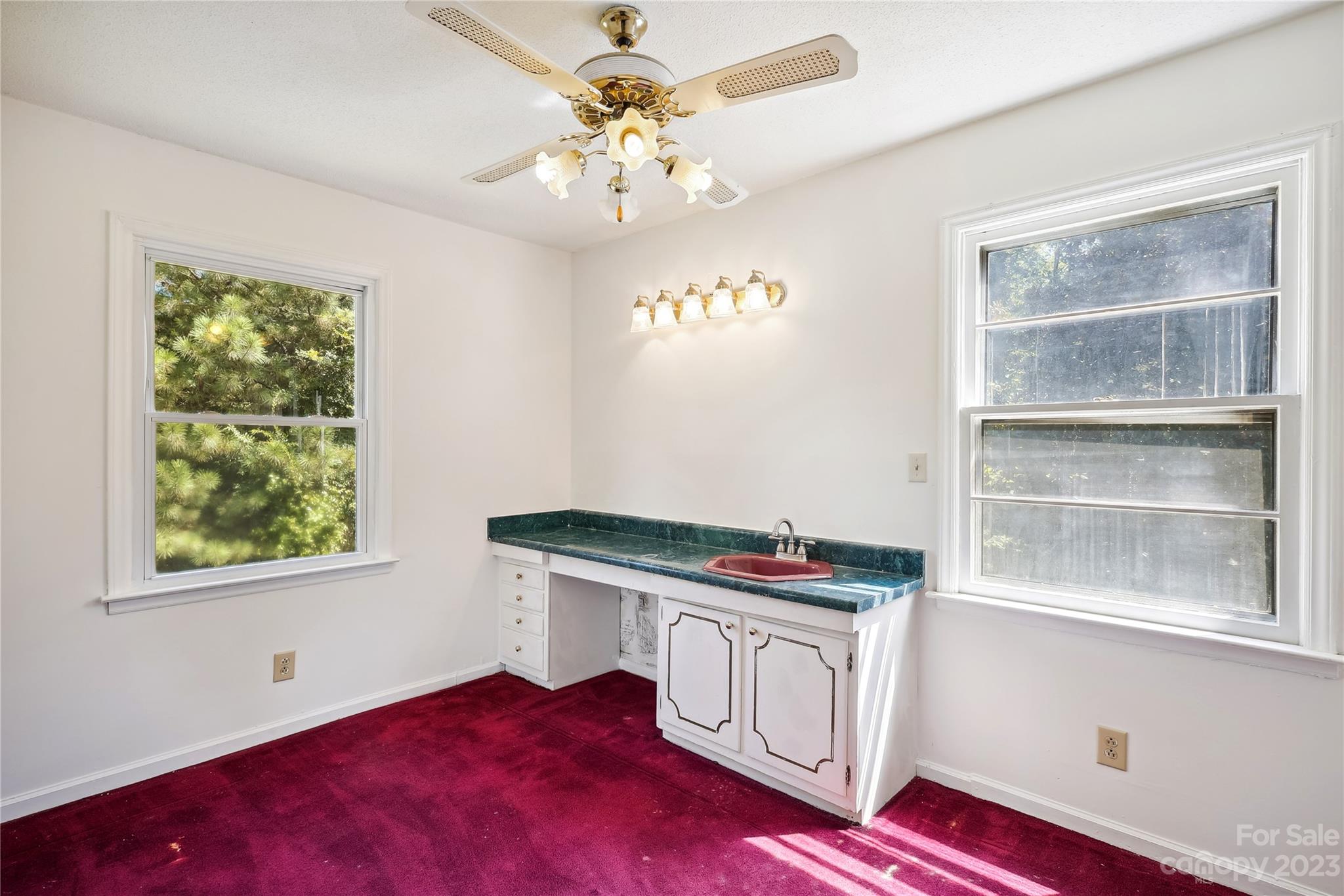 Country Club Estates - Residential