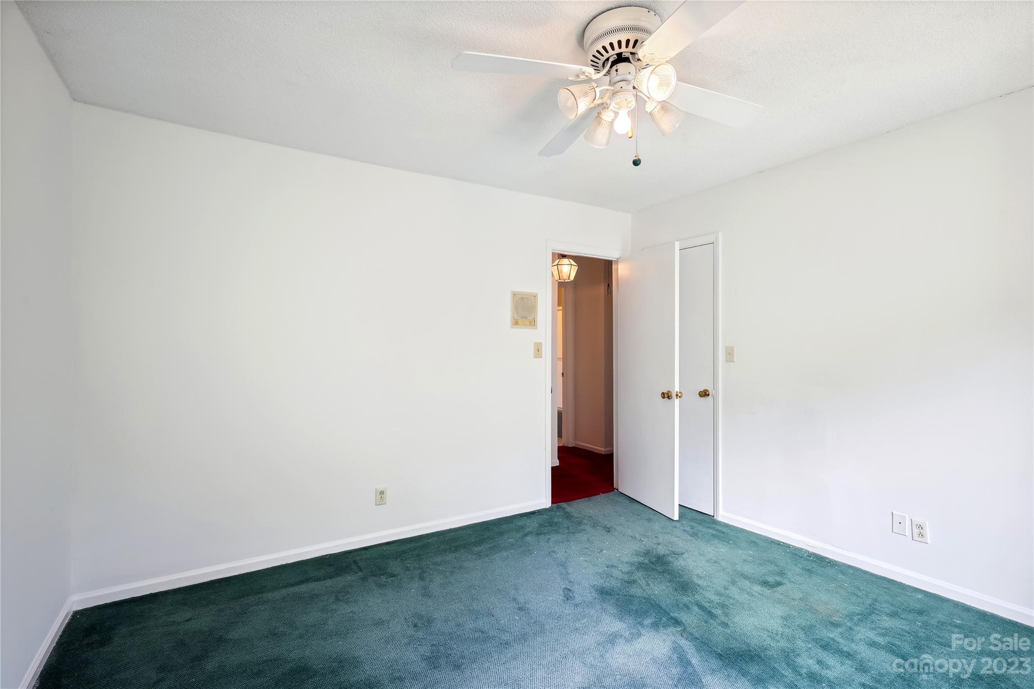 Country Club Estates - Residential