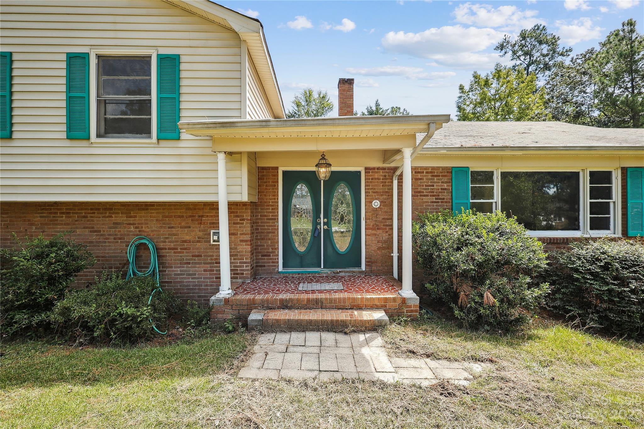 Country Club Estates - Residential