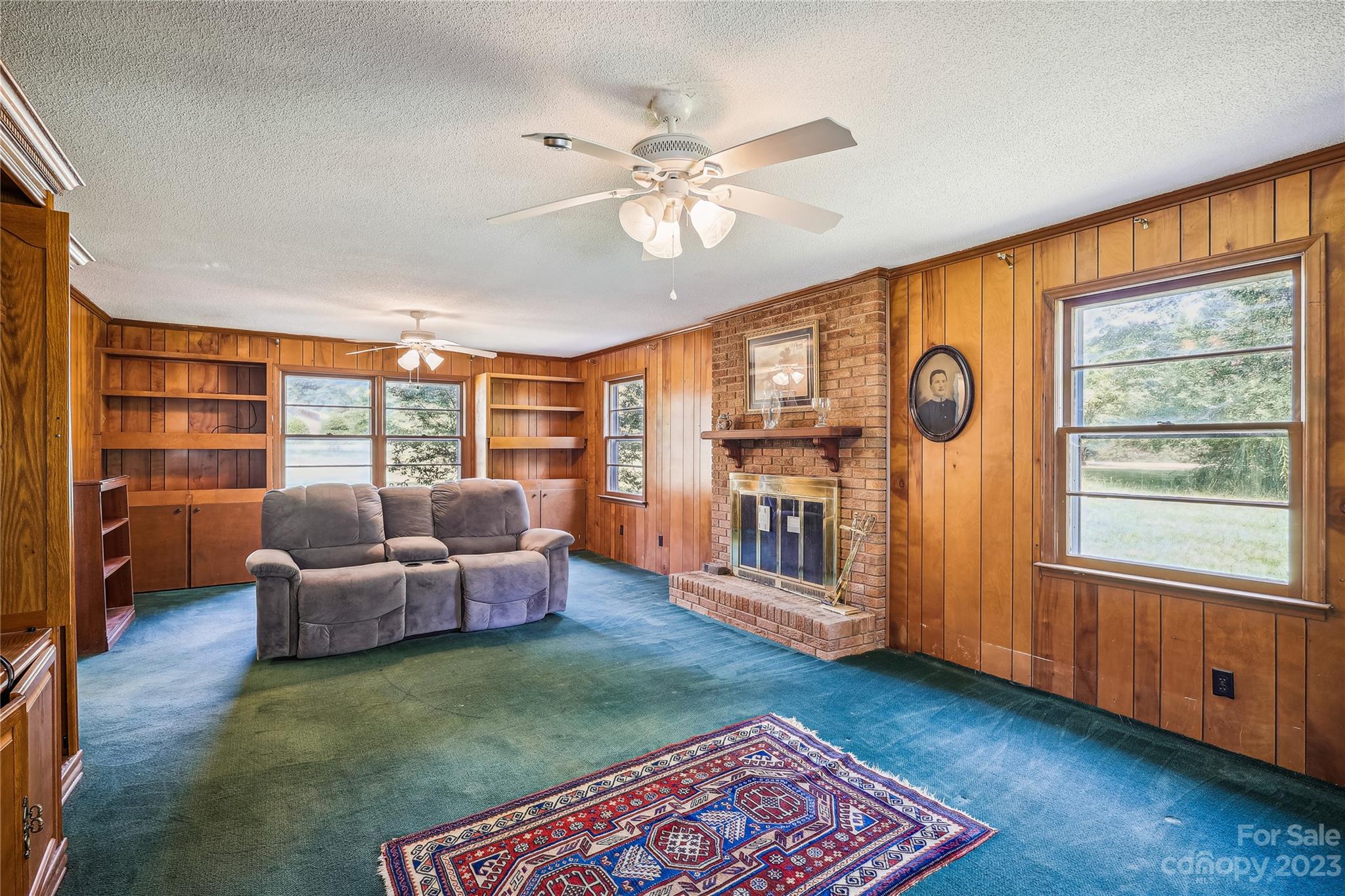 Country Club Estates - Residential