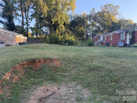 Photo of 1033 Mcarthur Avenue, Charlotte, NC 28206 (MLS # 4437196)