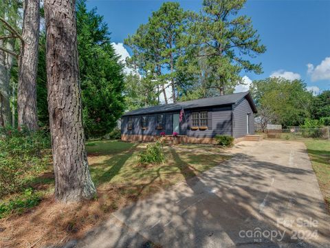 Photo for 1070 Finley Road