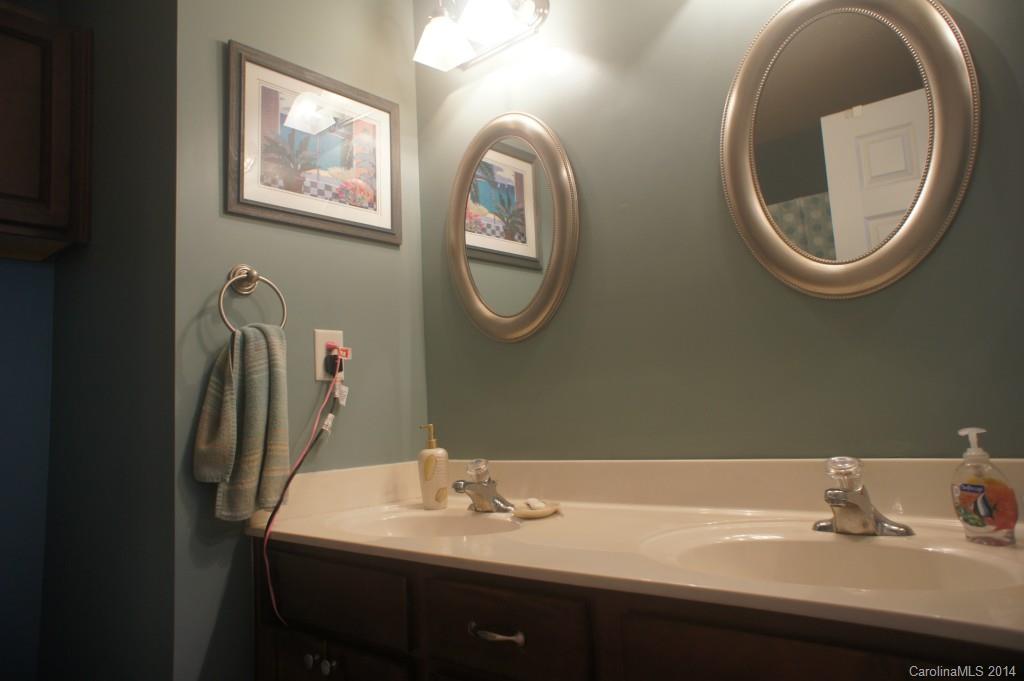 Lexington Commons - Residential