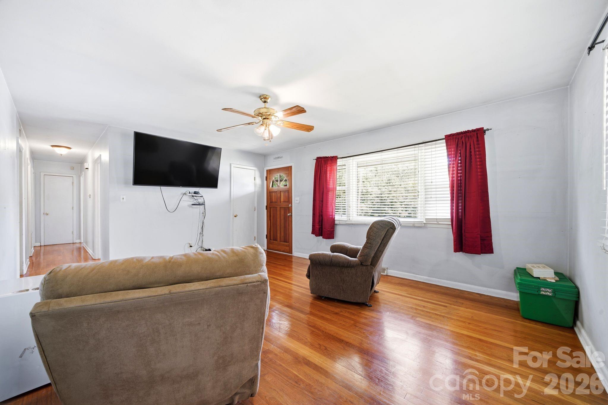 207 Starview Lane