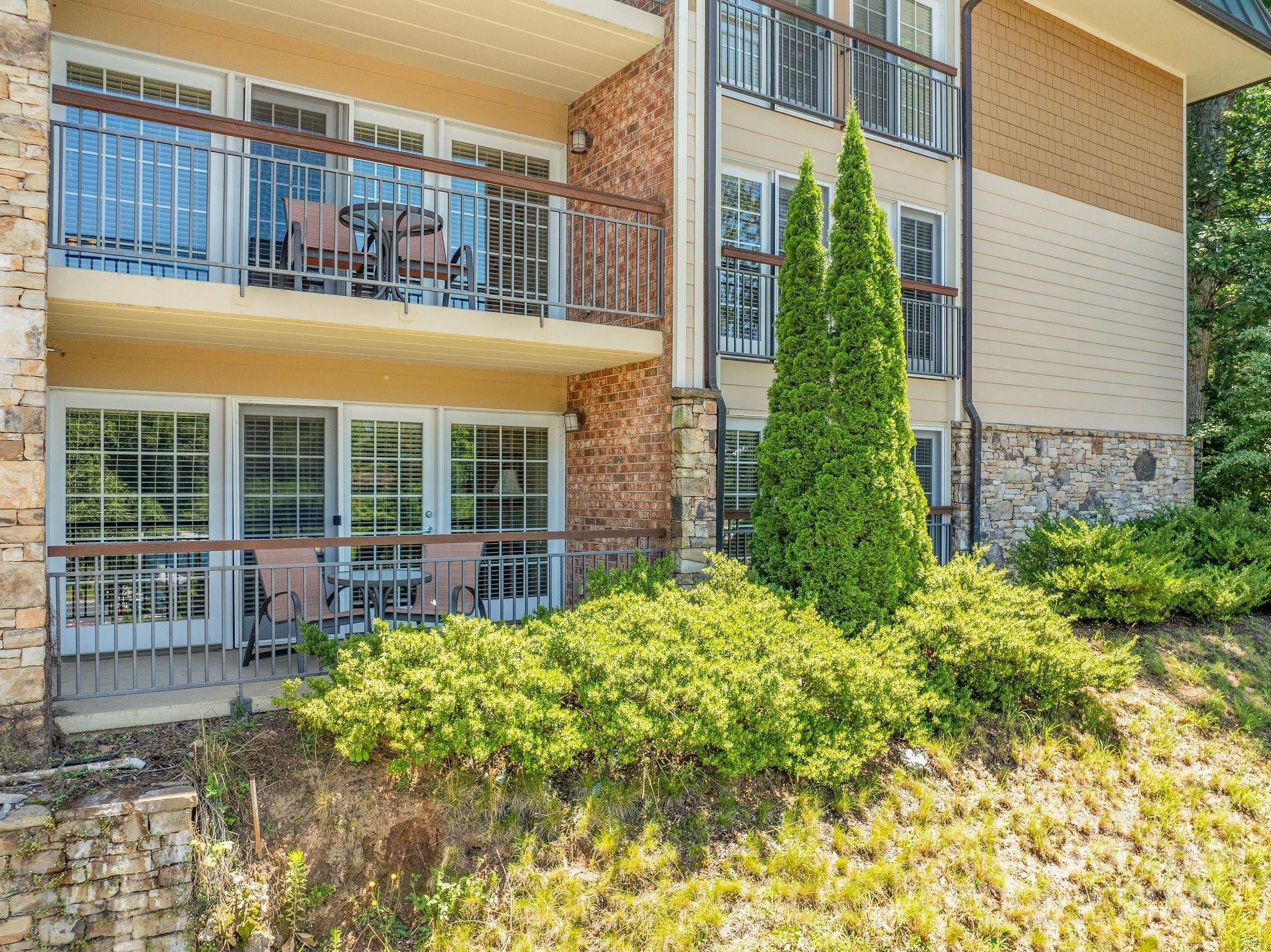 111 Bowling Park Road 111