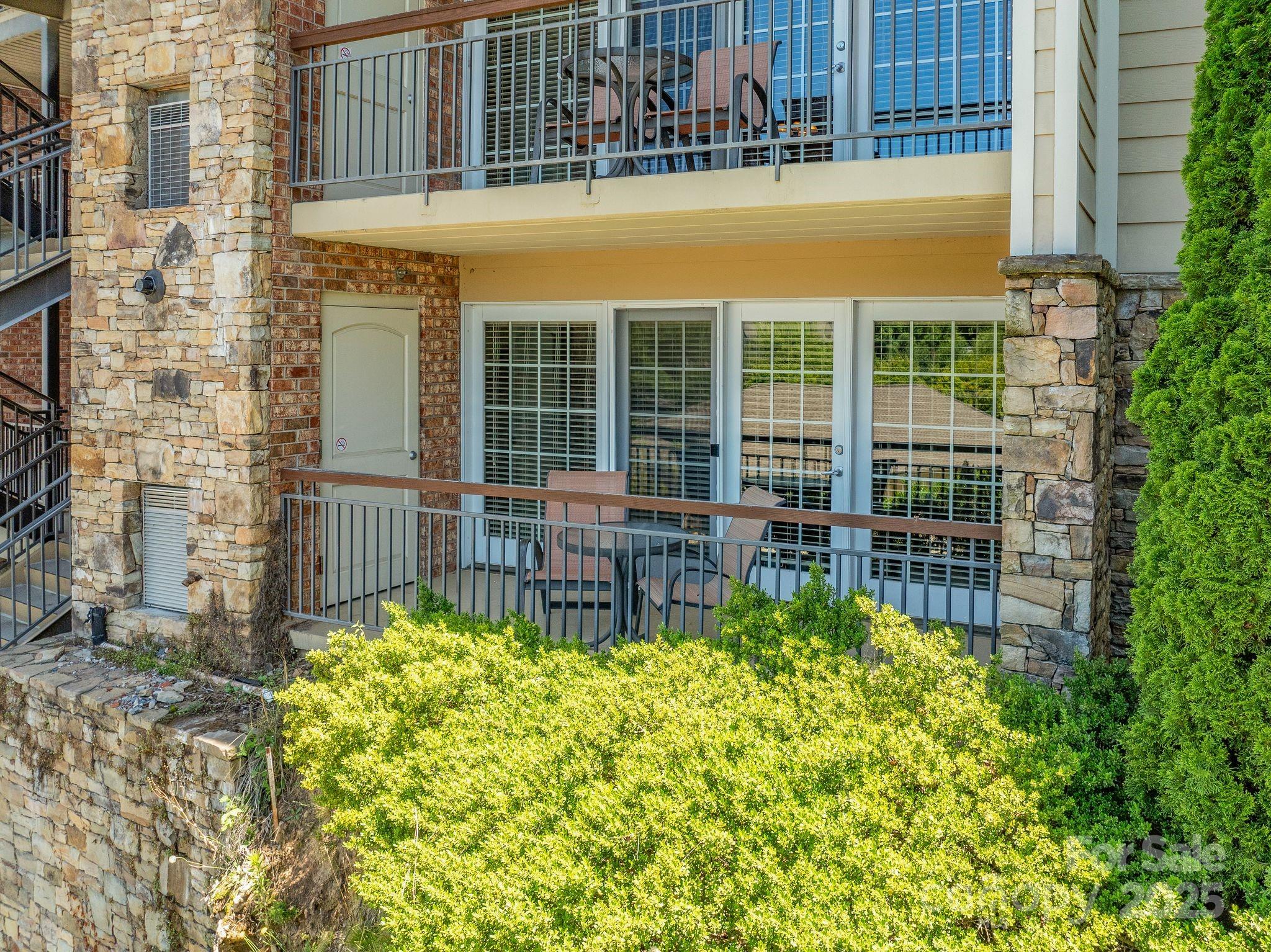 111 Bowling Park Road 111