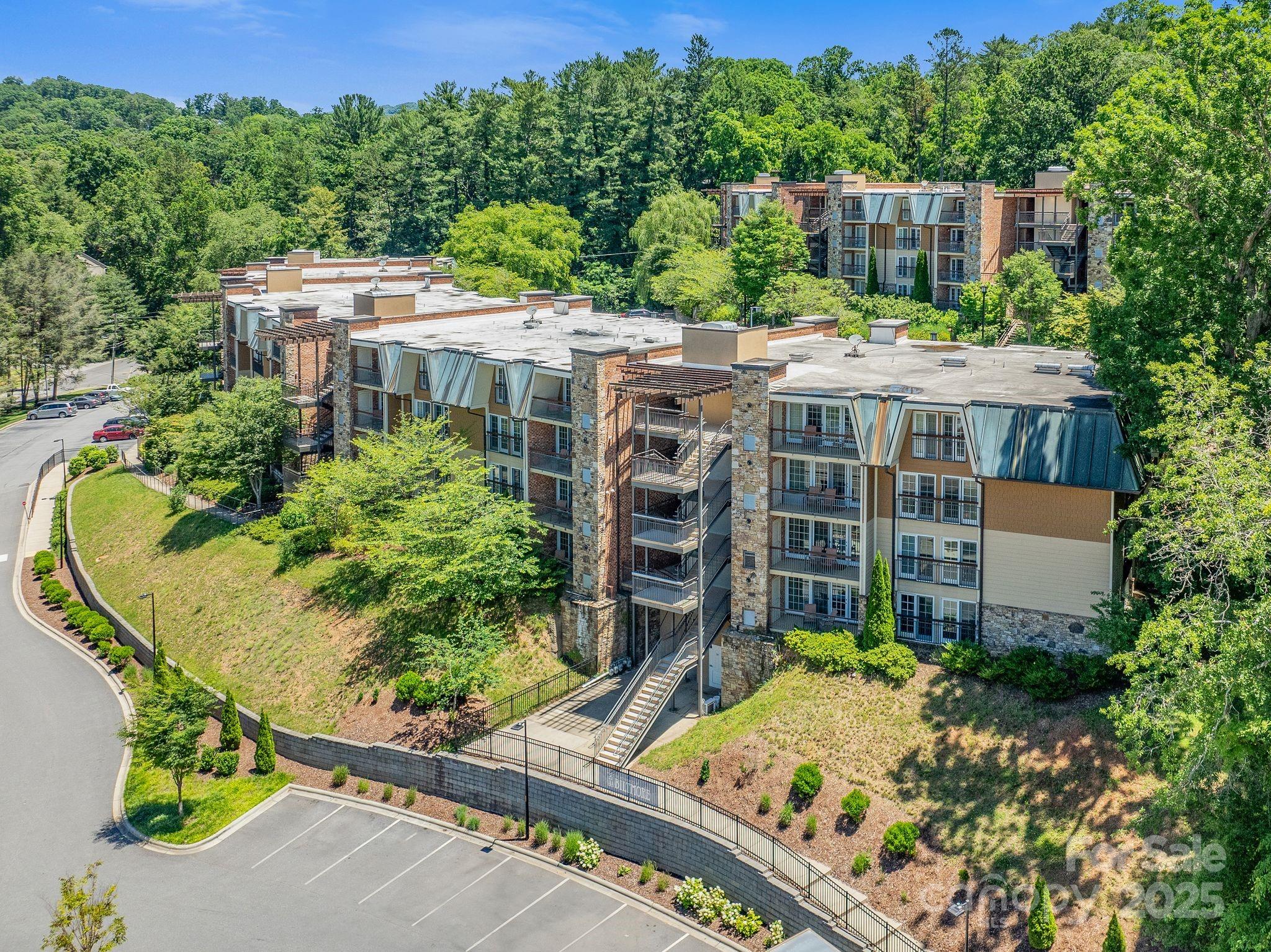 111 Bowling Park Road 111