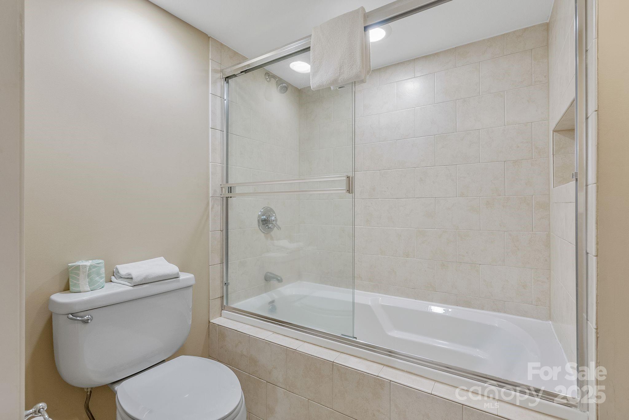 Residences At Biltmore - Residential