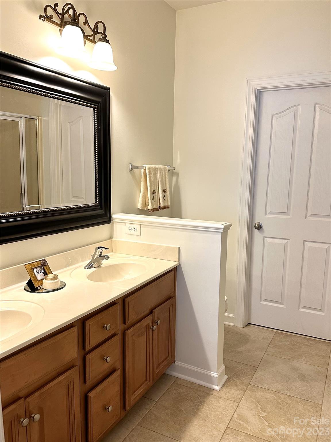 Riviera - Residential