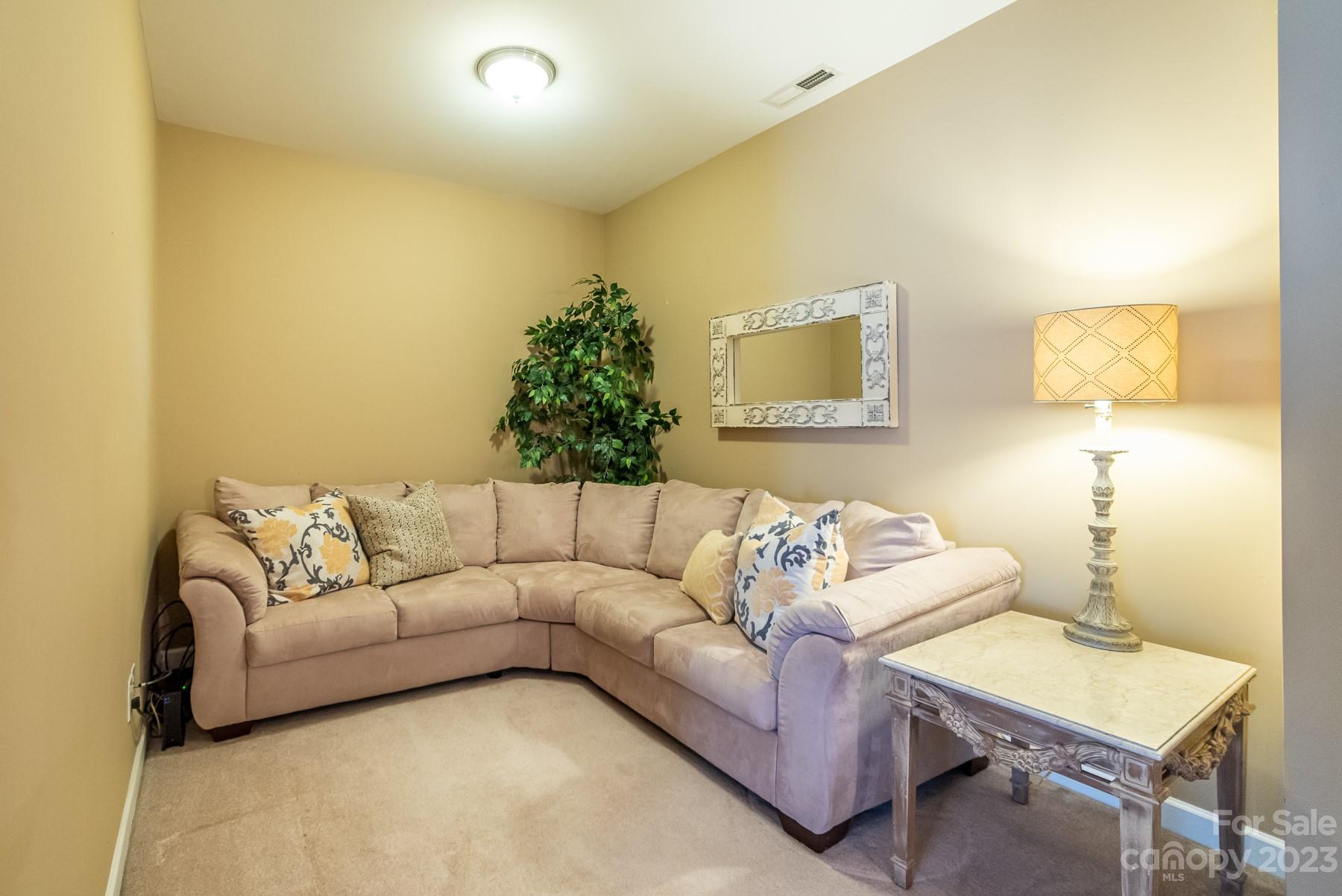 Riviera - Residential