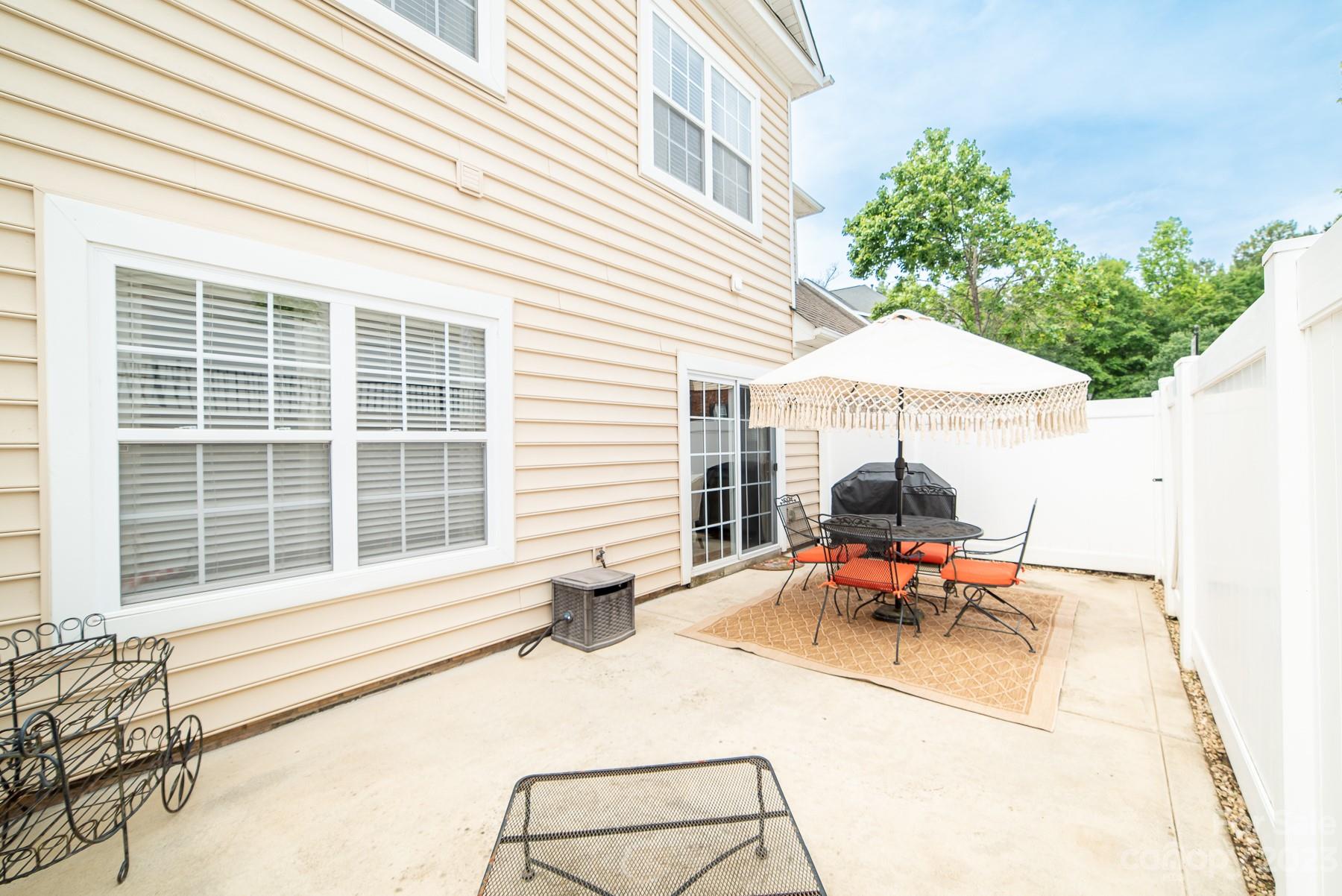 Riviera - Residential