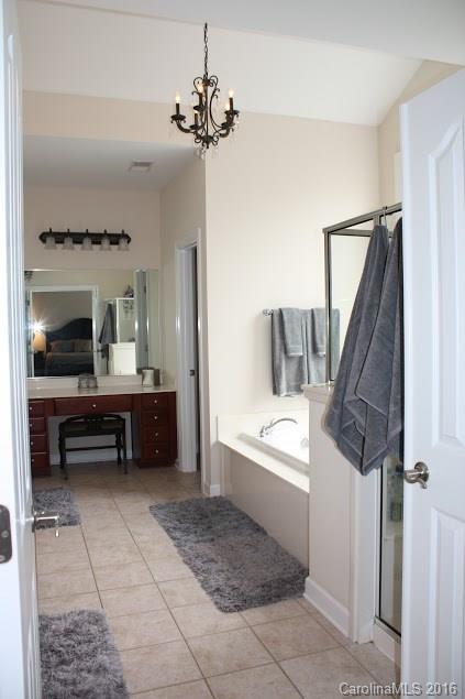 Hunter Oaks - Residential