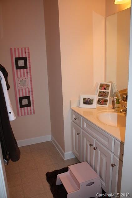 Hunter Oaks - Residential